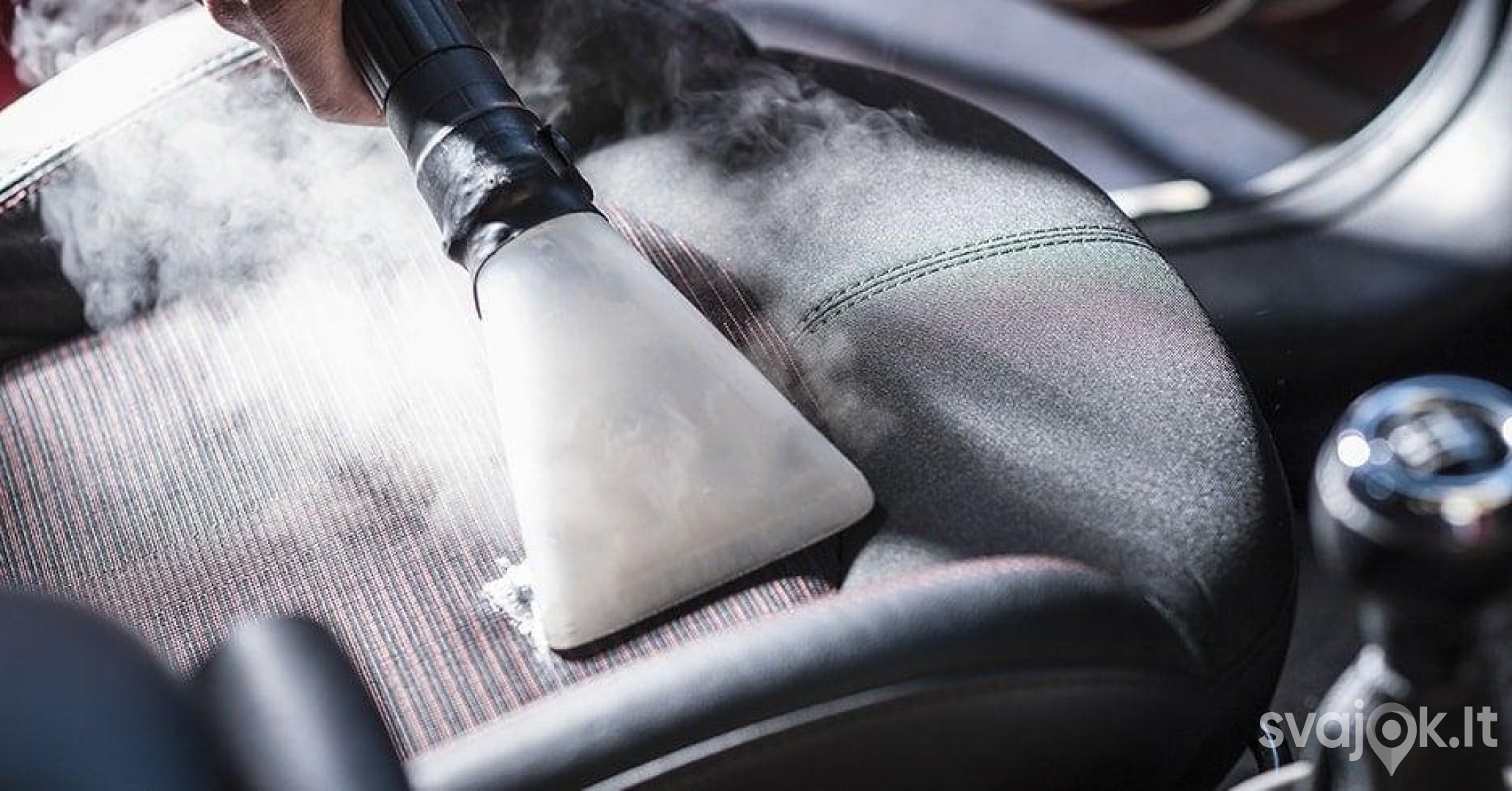 Automobilio plovimas ir CHEMINIS salono valymas + DOVANA 2